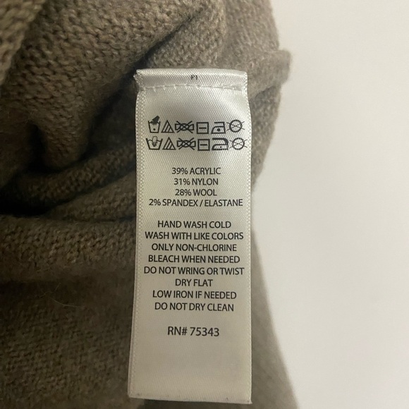 Nanette Lapore EUC soft brown wool blend side slit turtleneck sweater size M - Picture 2 of 5